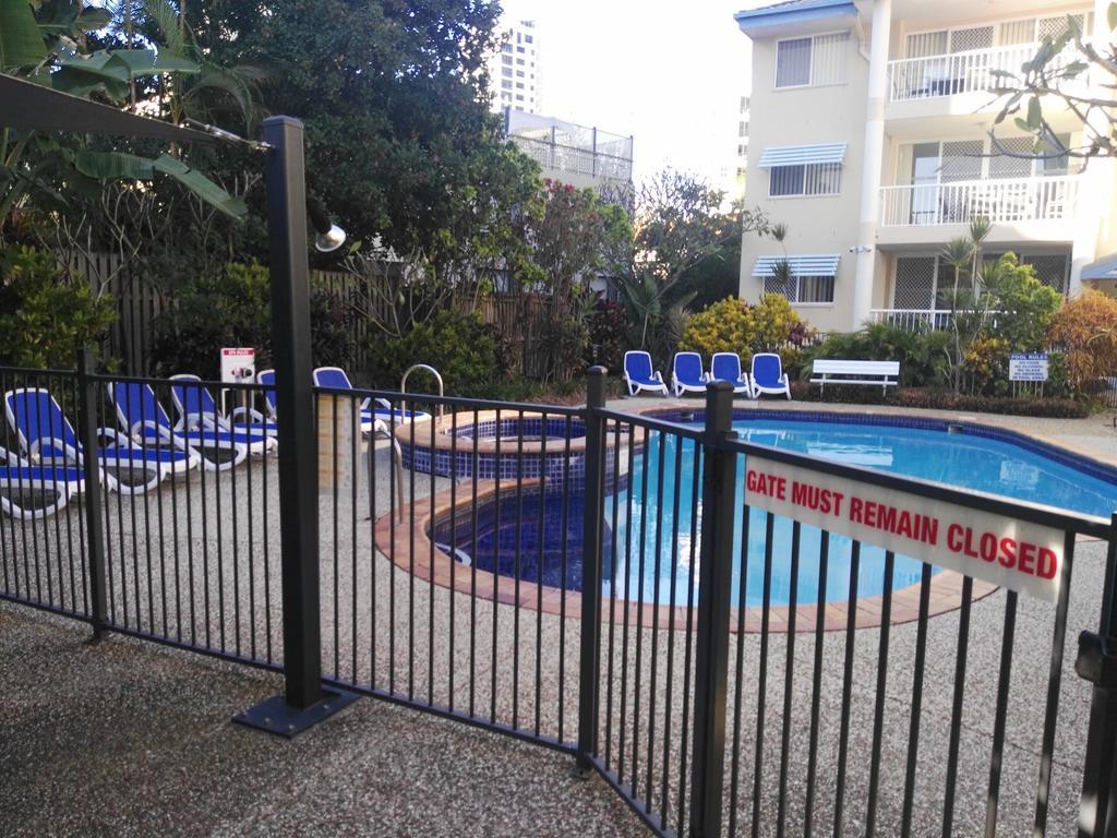 Surfers Beach Holiday Apartments Голд-Кост Екстер'єр фото