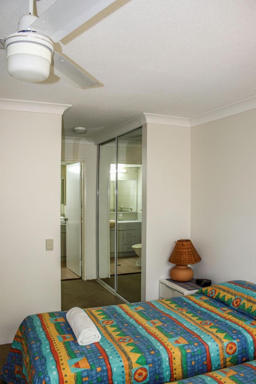 Surfers Beach Holiday Apartments Голд-Кост Екстер'єр фото
